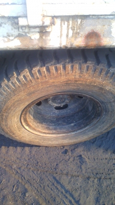 หกล้อ มิตซูบิชิ เครือ่ง ๑๑๐ แรงม้า รถจดทะเบียนปี ๔๖ ติดเครนทาดาโน่ ๓ ตัน อย่างดี จัดไฟแน๊นซ์ได้มากถึง 260,000 บาท หลุดมัดจำ.