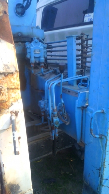 หกล้อ มิตซูบิชิ เครือ่ง ๑๑๐ แรงม้า รถจดทะเบียนปี ๔๖ ติดเครนทาดาโน่ ๓ ตัน อย่างดี จัดไฟแน๊นซ์ได้มากถึง 260,000 บาท หลุดมัดจำ.