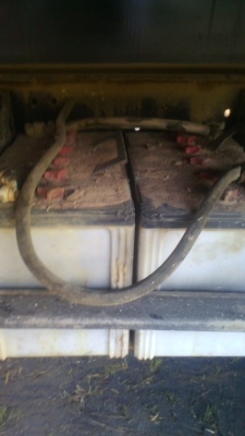 หกล้อ มิตซูบิชิ เครือ่ง ๑๑๐ แรงม้า รถจดทะเบียนปี ๔๖ ติดเครนทาดาโน่ ๓ ตัน อย่างดี จัดไฟแน๊นซ์ได้มากถึง 260,000 บาท หลุดมัดจำ.