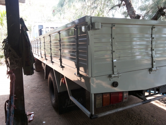 ขายด่วน Hino FC 120 แรง สภาพพร้อมใช้งาน