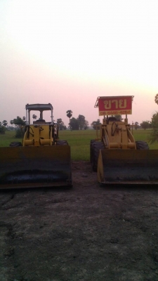 ขาย รถตัก komatsu รุ่น 510 ราคา 700,000 บาท รุ่น 515 ราคา 630,000