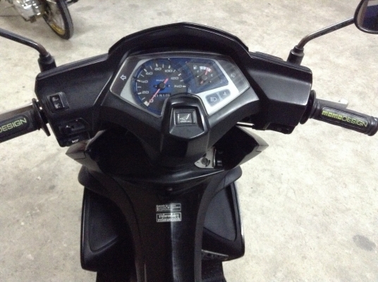 ขาย!!! ฮอนด้าแอเบรค รุ่นท็อปล้อแม็ก ปี50 รถเครื่องดีคับ ทะเบียนครบ ภาษีไม่หมด