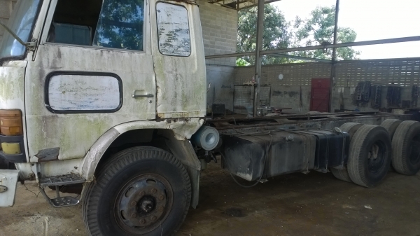 FL176 ของดีสีไม่สวย เครื่อง185แรงHO7C รถเดิมๆขายตามสภาพ หัว-คัสซี..มีเล่มทะเบียน..