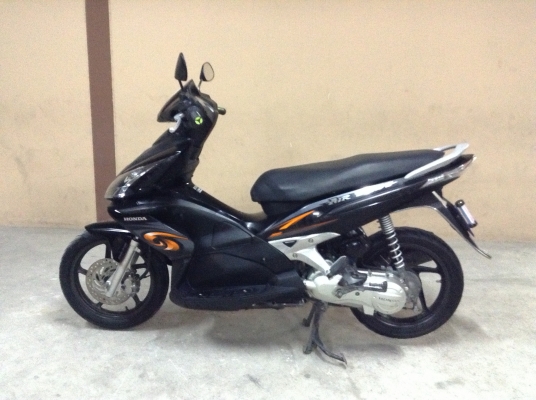 ขาย!!! นูโวMX กุญแจรีโมทสต๊าท สภาพสวย ปี49 รถเครื่องดีเดิม ทะเบียนครบ ภาษี57 ขาย!!! นูโวMX กุญแจรีโมทสต๊าท สภาพสวย ปี49 รถเครื่องดีเดิม ทะเบียนครบ ภาษี57