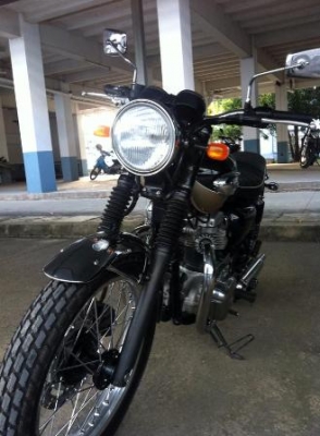 Re: ร้อนเงินขาย w650 ปี 2006เปิดที่ 175,000ต่อลองได้ สพม นครปฐมครับ 0849300148