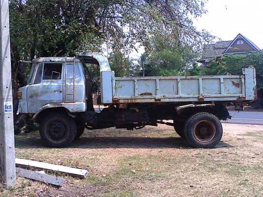 หกล้อดั้ม HINO eH700 สภาพลุยงานได้เลย  ทะเบียน.ชุดโอน.ครบ ราคาถูกๆ 290,000บ คุยได้ครับ