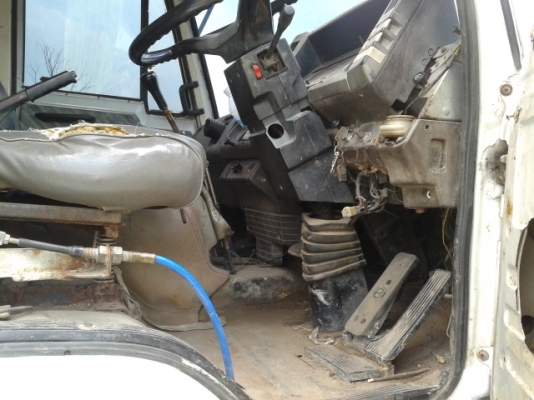 ขายดั้ม 195 2เพลา 680000บาท