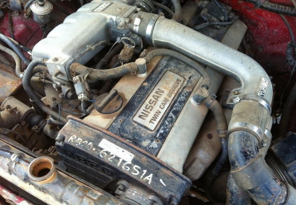 เครื่องพร้อมเกียร์ nissan RB20 T อุปรณ์ติดเครื่องครบ กล่อง ยันคอมแอร์