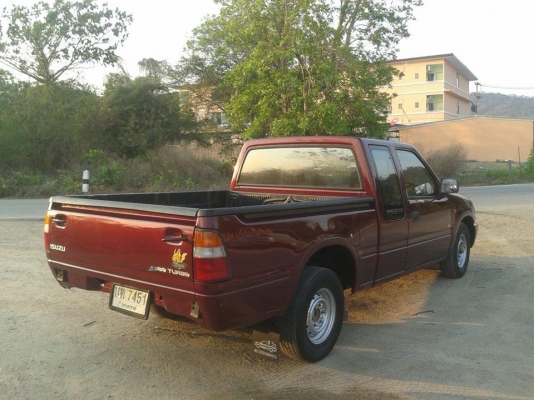 Isuzu ปี98 ราคา185000 บาท รถบ้านๆสวยๆพร้อมใช้งาน ครับ