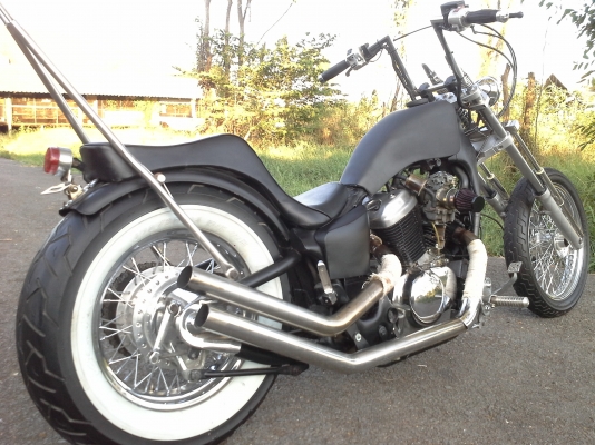 Honda Steed400cc.หน้าแต่งสปิงเกอร์ ยางหลังขอบขาว คาร์บูเดี่ยวยุ่นแท้