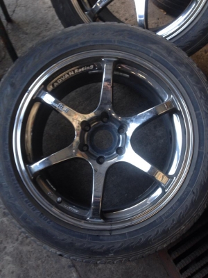 ขายล้อ RG-2 ขอบ20 6รู กว้าง9.5 พร้อมยาง  ปี11  ถูกๆครับ 17000.-