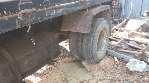 ***ขายแล้วครับขอบคุณ Truck2hand ขาย6ล้อดั้ม HINO KM777 117แรง เครื่องเดิมเกียร์เดิม WO4D 117แรง เครื่องดี แรงดี ไม่เยิ้ม ช่วงล่างF หน้าHINO หลังF ISUZU คัสซีสวยเดิม ไม่ปะไม่ดาม ไม่บวม กระบะดั้มเหล็ก 5ตัน 3.80 ม. ยิงหน้า สภาพดี พื้นโอเค ข้างดี มีผุนิดๆ มีค ***ขายแล้วครับขอบคุณ Truck2hand ขาย6ล้อดั้ม HINO KM777 117แรง เครื่องเดิมเกียร์เดิม WO4D 117แรง เครื่องดี แรงดี ไม่เยิ้ม ช่วงล่างF หน้าHINO หลังF ISUZU คัสซีสวยเดิม ไม่ปะไม่ดาม ไม่บวม กระบะดั้มเหล็ก 5ตัน 3.80 ม. ยิงหน้า สภาพดี พื้นโอเค ข้างดี มีผุนิดๆ มีค