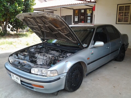 ขาย Honda แอคคอท ตาเพชร ปี94 รุ่นไฟท้ายสั้น  f22b ติดแก็สแล้ว  ขายถูกๆๆจ้า