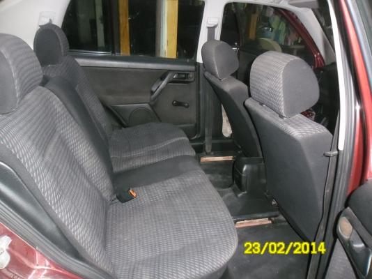 ขายครับ เก๋งโฟร๋คเวนโต้ 1.8 เครื่อง เบนซิน ปี 94 รถพร้อมใช้งานครับ