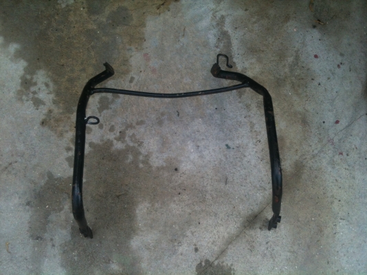 ขายแฟริ่งเดิมๆ nc30 ท่อพร้อมปลาย โช๊ดหน้า ปั๊มบนล่าง และ พักเท้า หม้อน้ำ VFR800