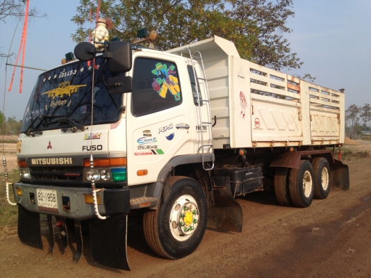 ขายรถ 10ล้อ ดั้ม สามมิตร  ปี 48