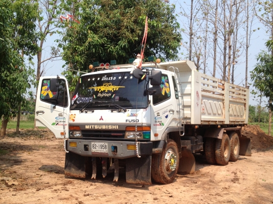 ขายรถ 10ล้อ ดั้ม สามมิตร  ปี 48