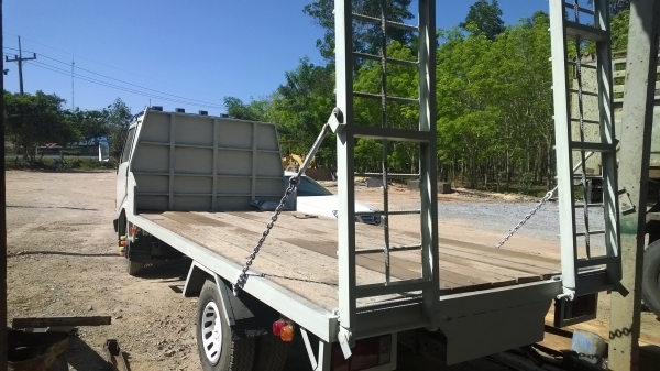 HINO FB113 6ล้อทุกแมคโค117แรง มีสะพานขึ้น รถสวยสภาพดี...