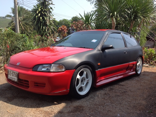 ขายCivic 3Door ลงเครื่อง Vtec 1600 CC พร้อมขับหล่อๆ เที่ยวสงกรานต์