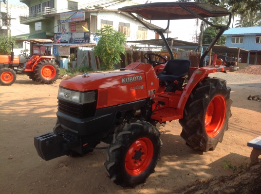 ปัญญาแทรคเตอร์มาแล้ว...จัดมาให้ครับ คูโบต้า L3408 ตัวเปล่า