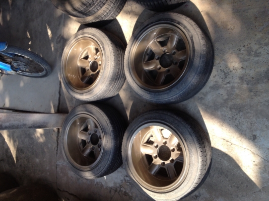 แม็ค แนว เรโทร ปริ้นๆ