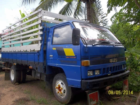 ขาย6ล้ออิซูซุเอกสารพร้อมโอน