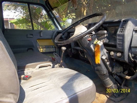 ขาย6ล้ออิซูซุเอกสารพร้อมโอน