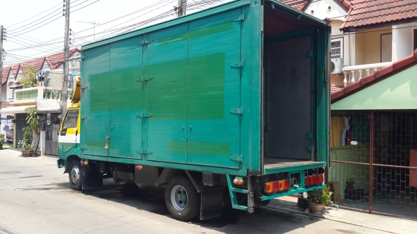 มาอีกแล้วครับ HINO FC 2WHLA 120แรง 5.5เมตร ห้างแท้ ยางเลเดี้ยน6เส้นเต็ม แอร์หนาว  เครื่องแน่น คัซซีกริ๊บ