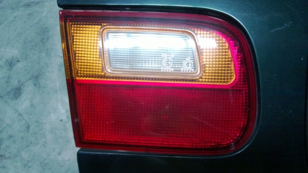 ฝาท้าย+สปอยเลอ CIVIC EG เตารีด แท้ ฝาท้าย+สปอยเลอ CIVIC EG เตารีด แท้