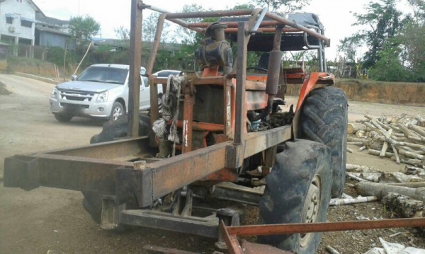 ขาย รถไถ โตโยต้า.  8030  ( ขายคู่ )  สนใจติดต่อ 081 - 6079515