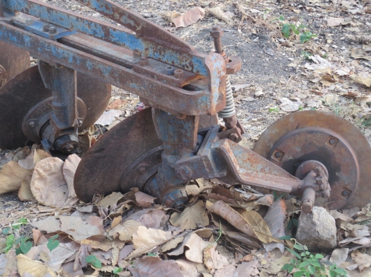 ขายผานสี่รถไถฟอร์ด