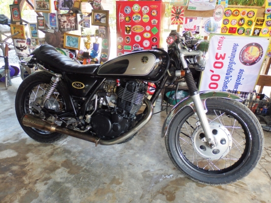 ขายsr 400 สวยๆ เครื่องดีมากๆครับ ไม่มีเยิ้ม