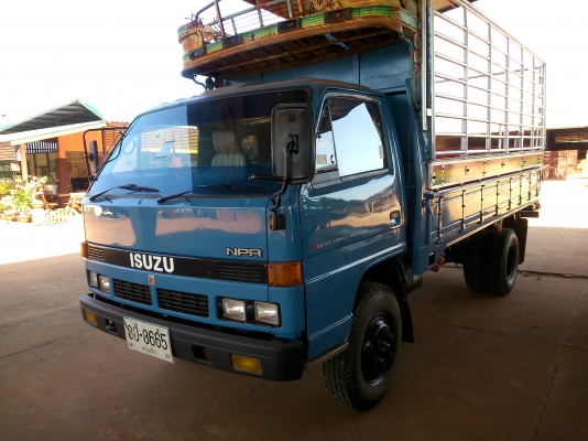 ISUZU  115 แรง  ปี36 สภาพพร้อมใช้งาน  เครื่องดี