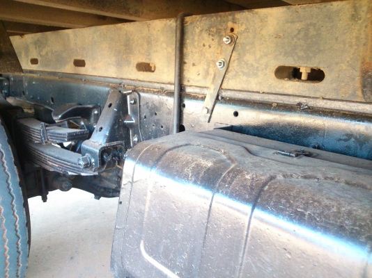 ISUZU  115 แรง  ปี36 สภาพพร้อมใช้งาน  เครื่องดี