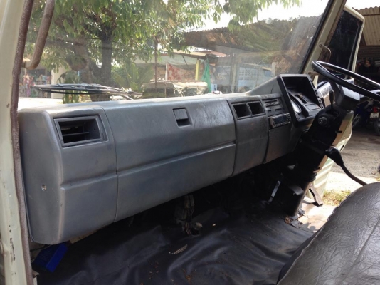 ดั้มพร้อมเครน3ตันหกล้อhino779รถแท้ห้างช่วงยาว5.50เมตรสภาพสวยแจ่มๆไม่มีทื่ติเล่มพร้อมชุดโอนครบ