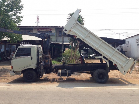 ดั้มพร้อมเครน3ตันหกล้อhino779รถแท้ห้างช่วงยาว5.50เมตรสภาพสวยแจ่มๆไม่มีทื่ติเล่มพร้อมชุดโอนครบ