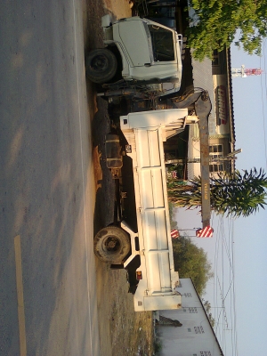 ดั้มพร้อมเครน3ตันหกล้อhino779รถแท้ห้างช่วงยาว5.50เมตรสภาพสวยแจ่มๆไม่มีทื่ติเล่มพร้อมชุดโอนครบ