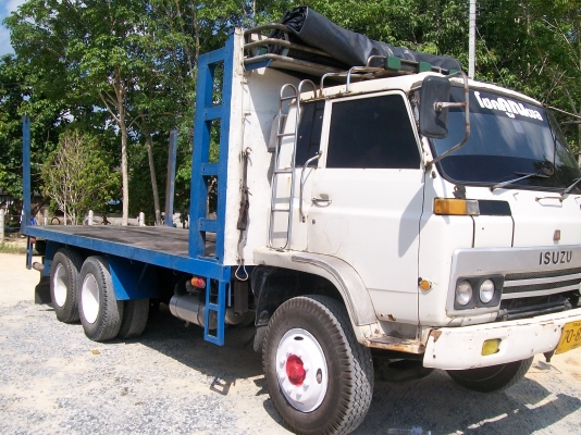 ขายรถสิบล้อ เครื่อง ROCKY 175 เกียร์ HO ช่วงล่างใหญ่ ของ MITSU คานหน้า JUMBO เบรกทิ๊ฟฟี่ ถังลมแสตนเลสของ MITSU ครัชลม หัวจั้มโบ้เก่าจากญี่ปุ่น แชชซีสวย แอร์เย็นช่ำ กระบะพื้นเรียบพึ่งต่อมาใหม่ เครื่องพึ่งทำมาเกือบแสน ยางสวย 10 เส้น