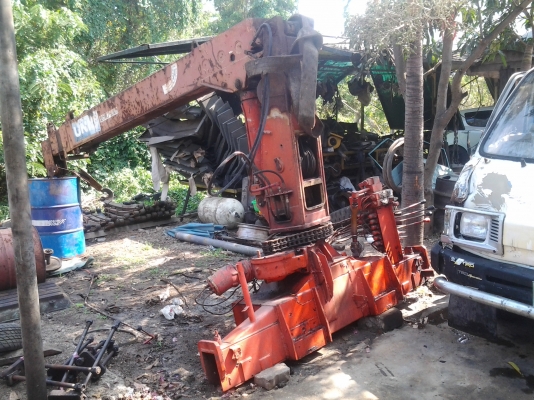 ขายเครนยูนิค 4.5 ตัน 3 ปลอก 150000บาท