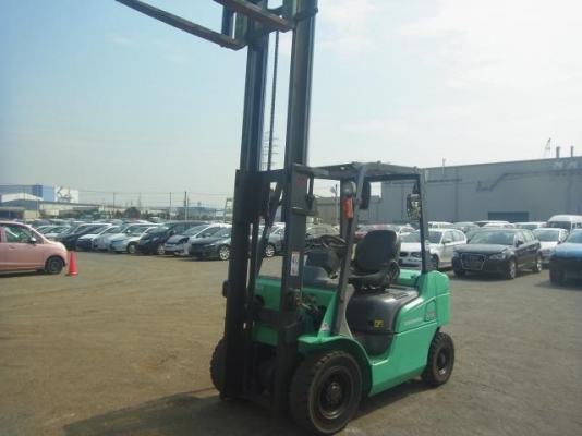 ขายฟอร์คลิฟต์ MITSUBISHI GRANDIA (รุ่นใหม่) FD20 DIESEL  , AT,  1470 ชั่วโมงการทำงาน ขอบคุณลูกค้าจาก กทม ครับ