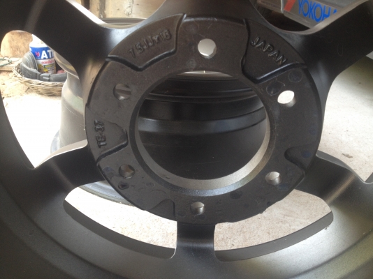 ขายล้อแม็ก TE 37 ขอบ 16 พร้อมยาง michelin  215/65/16  สภาพสวยครับ