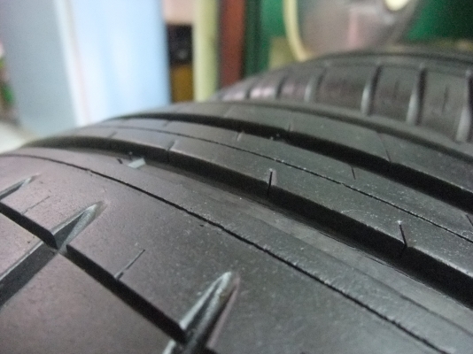 ยาง michelin 205/45/16 ปี10 ยาง michelin 205/45/16 ปี10