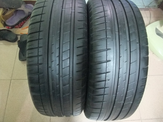 ยาง pirelli 265/65/17 ปี11