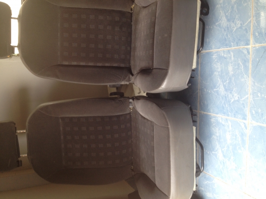 ขายเบาะคู่หน้า isuzu d-max ปี 2003