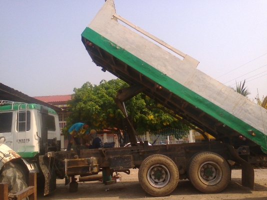 ขายกระบะดั้ม สามมิตร ขายกระบะดั้ม สามมิตร