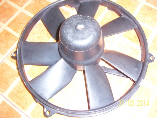 พัดลม BENZ c220