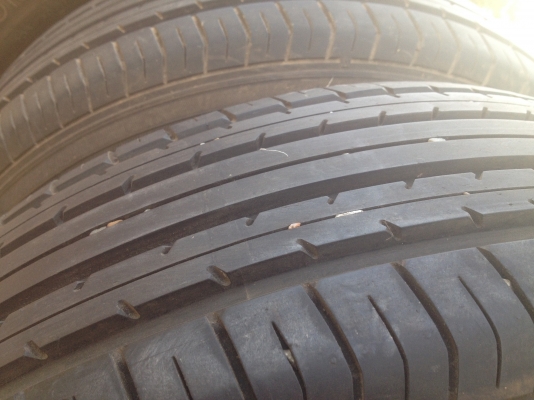 ขายยาง Yogohama 205 60 16 สภาพสวยๆเลยครับ ขายยาง Yogohama 205 60 16 สภาพสวยๆเลยครับ