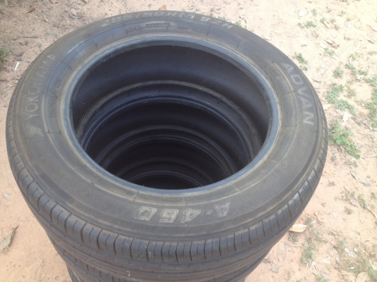 ขายยาง Yogohama 205 60 16 สภาพสวยๆเลยครับ ขายยาง Yogohama 205 60 16 สภาพสวยๆเลยครับ