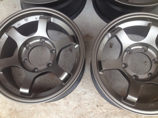 ขายล้อแม็ก TE 37 ขอบ 16 พร้อมยาง michelin  215 65 16  สภาพสวยครับ