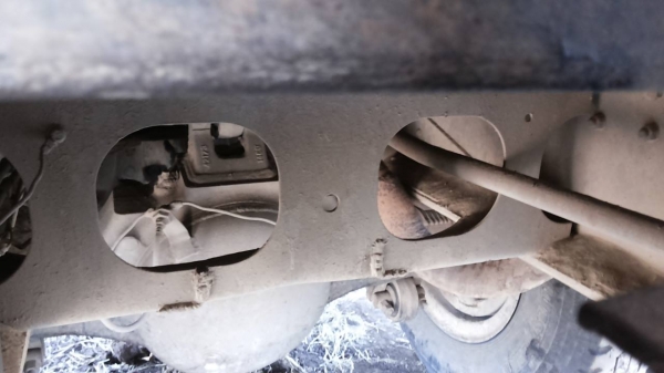 **1,320,000 บ.ต่อรอง**ขาย10ล้อ2เพลาดั้ม(แม่เดี่ยว) HINO FM3MNLD M10C 240HP เครื่องเดิมเกียร์เดิม M10C 240แรง เครื่องแน่นแรงดี ช่วงล่างเดิมคัสซีสวยไม่ปะไม่ดามไม่มีบวม กระบะดั้มเหล็ก10ตันสภาพดี พื้นดีข้างดีไม่ผุ หัวเก๋งเดิมๆ ภายในสวยคอนโซลครบ แอร์ พ.พาวเวอร